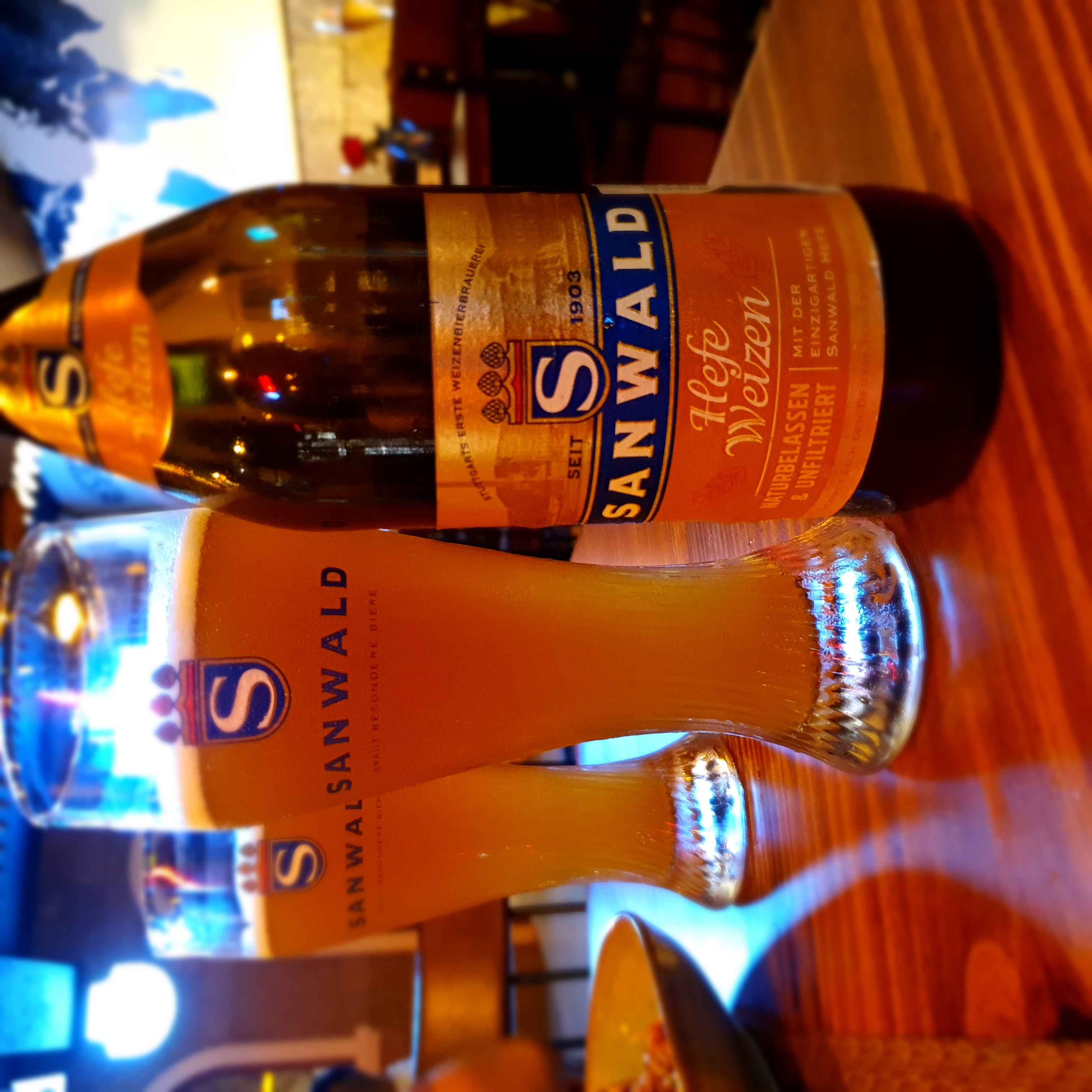 SHI LOUNGE & WINE BAR
